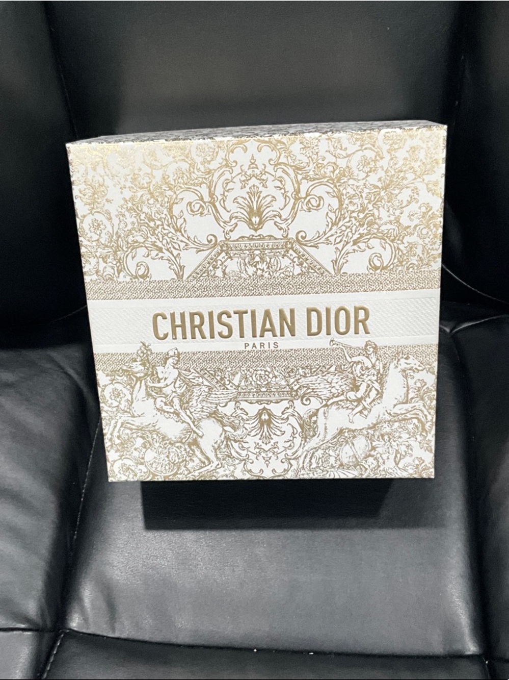 Dior White Box with Subtle Gold Accents